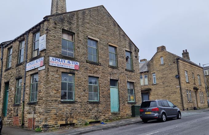 Apsley Street, Keighley - To-Let