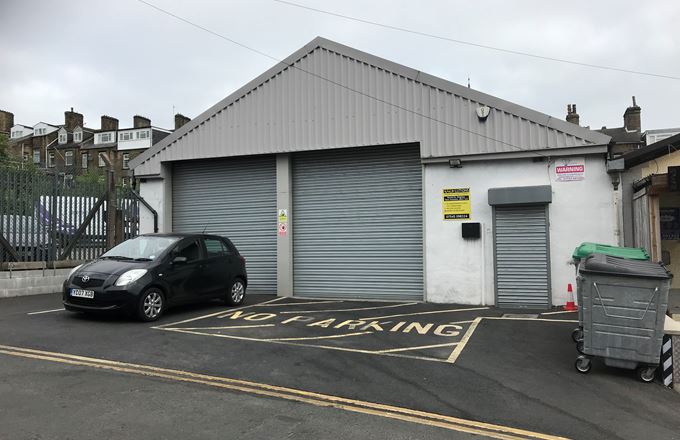 Workshop, Russell Street, Keighley - For-Sale