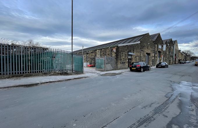 Chatsworth Stone, Parson Street, Keighley - For-Sale