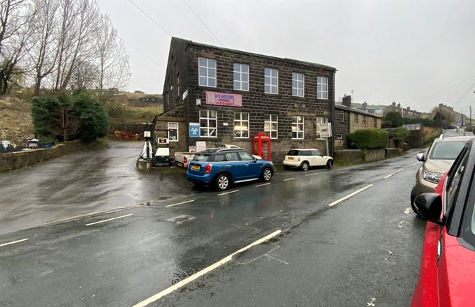 Leeming Garage, Leeming - For-Sale